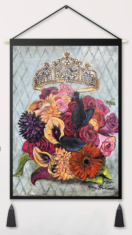 "Royal Bee" Wall Hanging